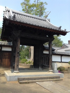 150425