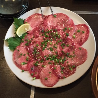 上タン