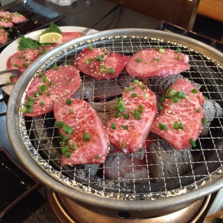 上カルビと上タン